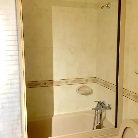 Apartment Modern In 50 M² + Pool Salou